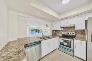 4921 NW 39th St, Lauderdale Lakes, FL 33319 - Photo 19