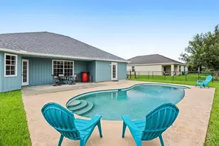 2388 SW Fern Cir, Port Saint Lucie, FL 34953 - Photo 23