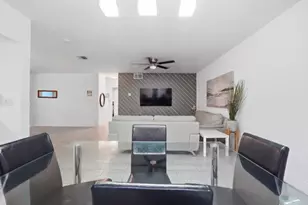 309 SW 7th Ct, Hallandale Beach, FL 33009 - Photo 13