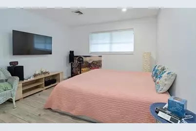 415 Pine Tree Court #16, Atlantis, FL 33462 - Photo 9