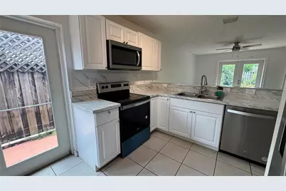 14332 SW 163rd Street, Miami, FL 33177 - Photo 5