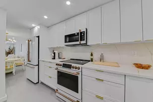 765 Jeffery St, Boca Raton, FL 33487 - Photo 3