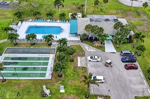 705 High Point Blvd N, Delray Beach, FL 33445 - Photo 23