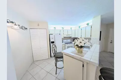 7515 S Oriole Boulevard #203, Delray Beach, FL 33446 - Photo 7