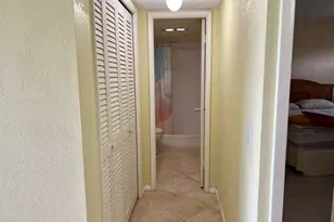 3000 N Palm Aire Dr, Pompano Beach, FL 33069 - Photo 21