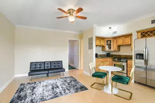 924 SE 2nd St, Fort Lauderdale, FL 33301 - Photo 7