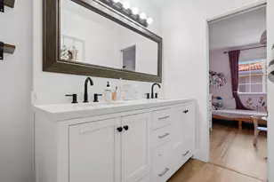 2359 W 74th St, Hialeah, FL 33016 - Photo 17