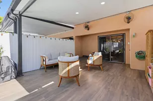 2359 W 74th St, Hialeah, FL 33016 - Photo 11