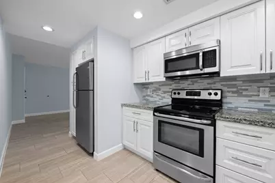 9 NE 19th Court #c110, Wilton Manors, FL 33305 - Photo 3
