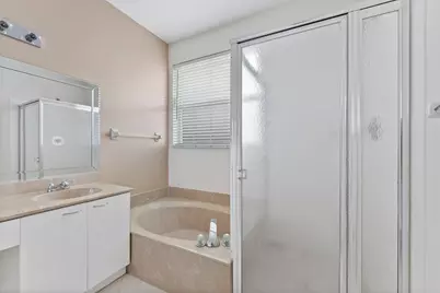 15350 NW 6th Court, Pembroke Pines, FL 33028 - Photo 17