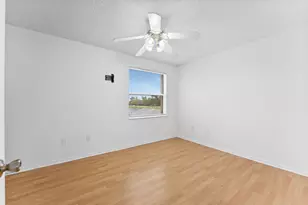 15350 NW 6th Ct, Pembroke Pines, FL 33028 - Photo 25