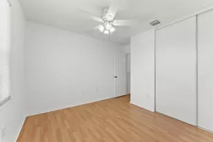 15350 NW 6th Ct, Pembroke Pines, FL 33028 - Photo 23