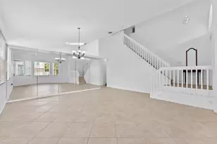 15350 NW 6th Ct, Pembroke Pines, FL 33028 - Photo 5