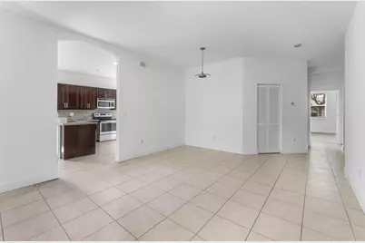 196 Seminole Lakes Drive, Royal Palm Beach, FL 33411 - Photo 9