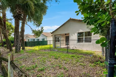 196 Seminole Lakes Drive, Royal Palm Beach, FL 33411 - Photo 31