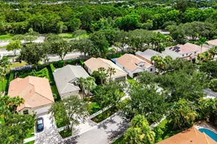 196 Seminole Lakes Dr, Royal Palm Beach, FL 33411 - Photo 41