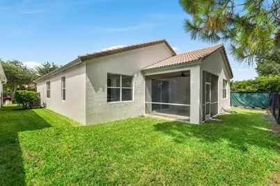 196 Seminole Lakes Drive, Royal Palm Beach, FL 33411 - Photo 29