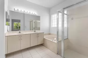 196 Seminole Lakes Dr, Royal Palm Beach, FL 33411 - Photo 19