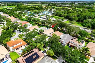 196 Seminole Lakes Dr, Royal Palm Beach, FL 33411 - Photo 33