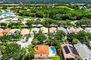 196 Seminole Lakes Dr, Royal Palm Beach, FL 33411 - Photo 37