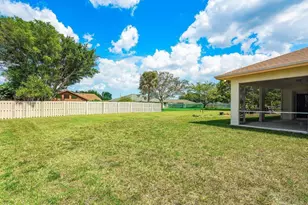 273 Ponce De Leon St, Royal Palm Beach, FL 33411 - Photo 31