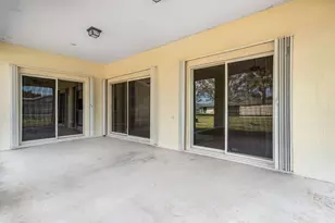 273 Ponce De Leon St, Royal Palm Beach, FL 33411 - Photo 29