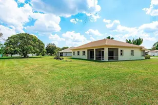 273 Ponce De Leon St, Royal Palm Beach, FL 33411 - Photo 29
