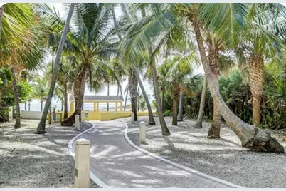 1800 E Terra Mar Drive, Lauderdale by the Sea, FL 33062 - Photo 29
