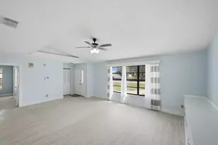 662 SE Essex Dr, Port Saint Lucie, FL 34984 - Photo 9