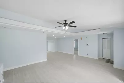 662 SE Essex Drive, Port Saint Lucie, FL 34984 - Photo 5