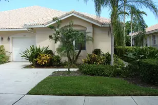 369 W Coral Trace Cir, Delray Beach, FL 33445 - Photo 1