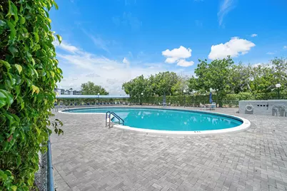 7610 NW 18th Street #102, Margate, FL 33063 - Photo 33