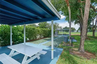 7610 NW 18th St, Margate, FL 33063 - Photo 35