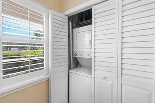 7610 NW 18th St, Margate, FL 33063 - Photo 15