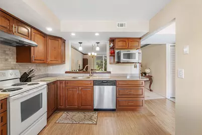 7610 NW 18th Street #102, Margate, FL 33063 - Photo 13