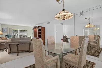 2201 Lucaya Bend #M2, Coconut Creek, FL 33066 - Photo 9