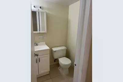 101 SE 6th Avenue #4, Pompano Beach, FL 33060 - Photo 11