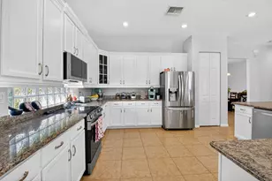 9362 Isles Cay Dr, Delray Beach, FL 33446 - Photo 11