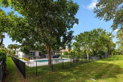 9362 Isles Cay Drive, Delray Beach, FL 33446 - Photo 23