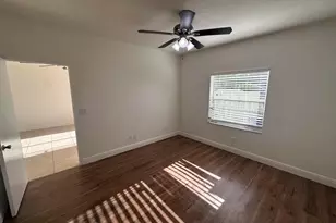 3590 NW 91st Ln, Sunrise, FL 33351 - Photo 7