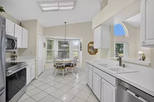 2221 Soundings Ct, Greenacres, FL 33413 - Photo 15