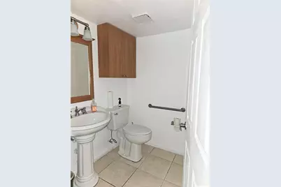 6187 NW 167th Street, Miami Lakes, FL  - Photo 9