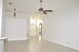 880 NW Waterlily Pl, Jensen Beach, FL 34957 - Photo 5