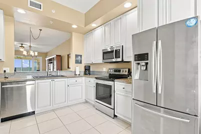 34 Harbour Isle Drive W #PH05, Fort Pierce, FL 34949 - Photo 3