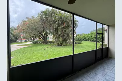 24 Lexington Lane W #A, Palm Beach Gardens, FL 33418 - Photo 17