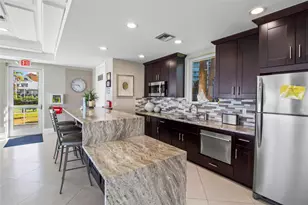 333 NE 21st Ave, Deerfield Beach, FL 33441 - Photo 29