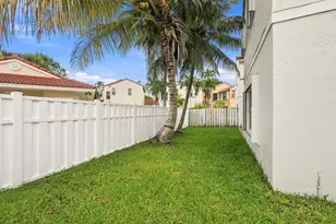 1115 SW 180th Terrace, Pembroke Pines, FL 33029 - Photo 37
