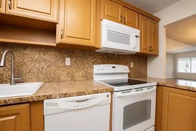 5355 SE Miles Grant Road #114, Stuart, FL 34997 - Photo 9