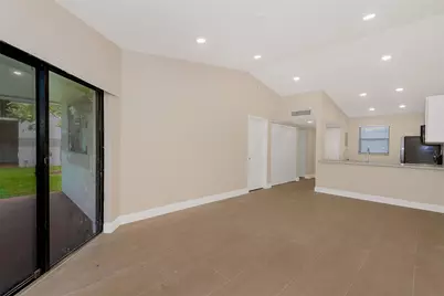 9951 Nob Hill Place #9951, Sunrise, FL 33351 - Photo 3