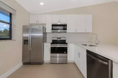9951 Nob Hill Place #9951, Sunrise, FL 33351 - Photo 13
